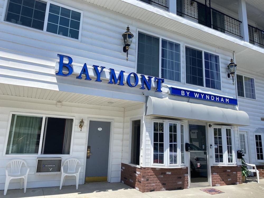Baymont By Wyndham Lac George Extérieur photo